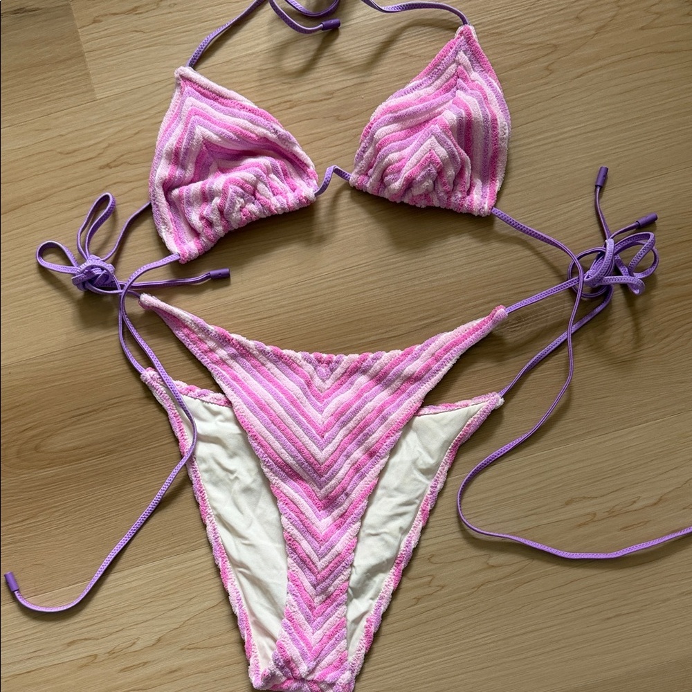 TRIANGL Bikini